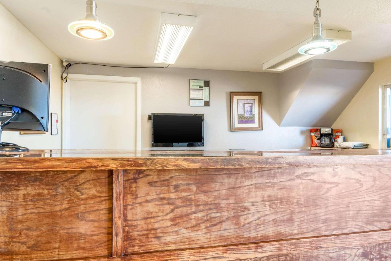 Rodeway Inn Pueblo Zewnętrze zdjęcie