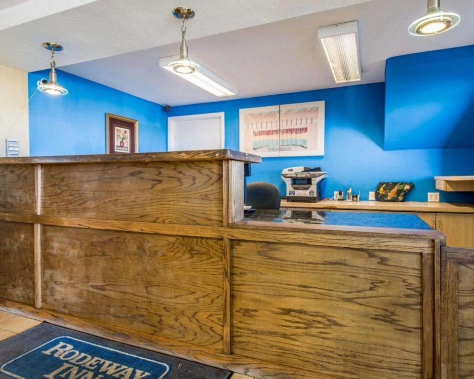 Rodeway Inn Pueblo Zewnętrze zdjęcie