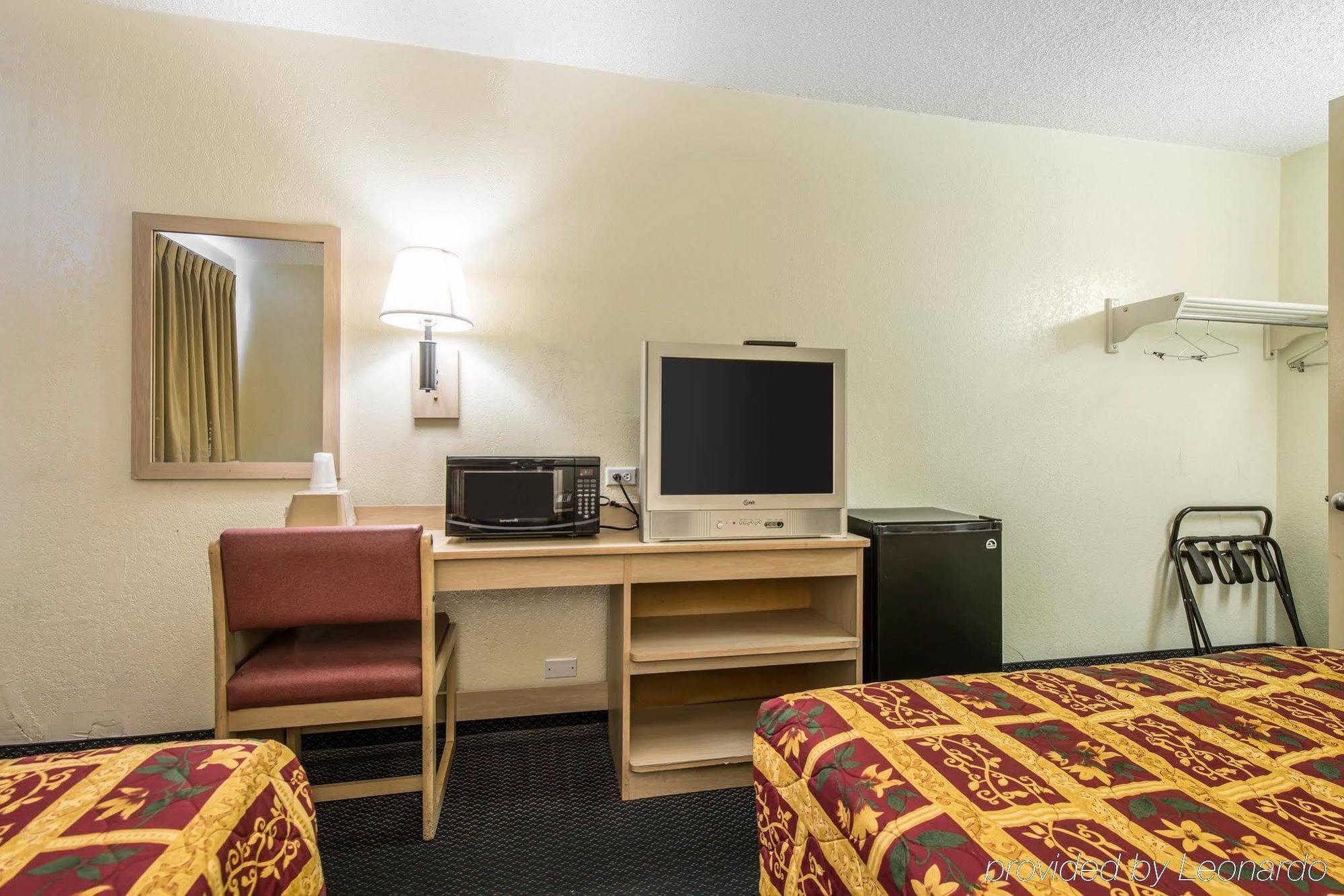 Rodeway Inn Pueblo Zewnętrze zdjęcie