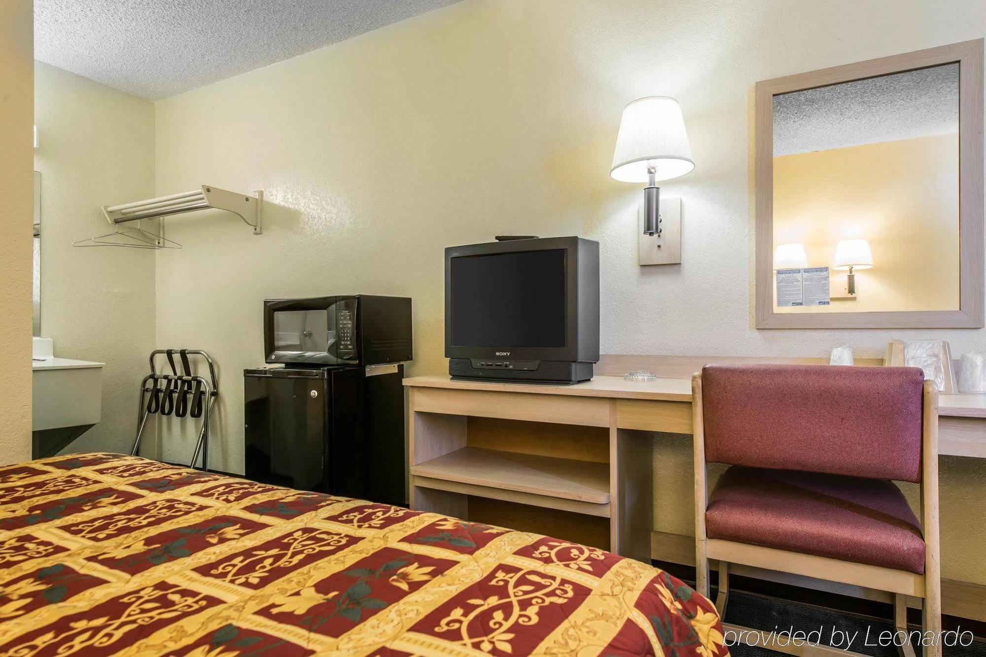 Rodeway Inn Pueblo Zewnętrze zdjęcie
