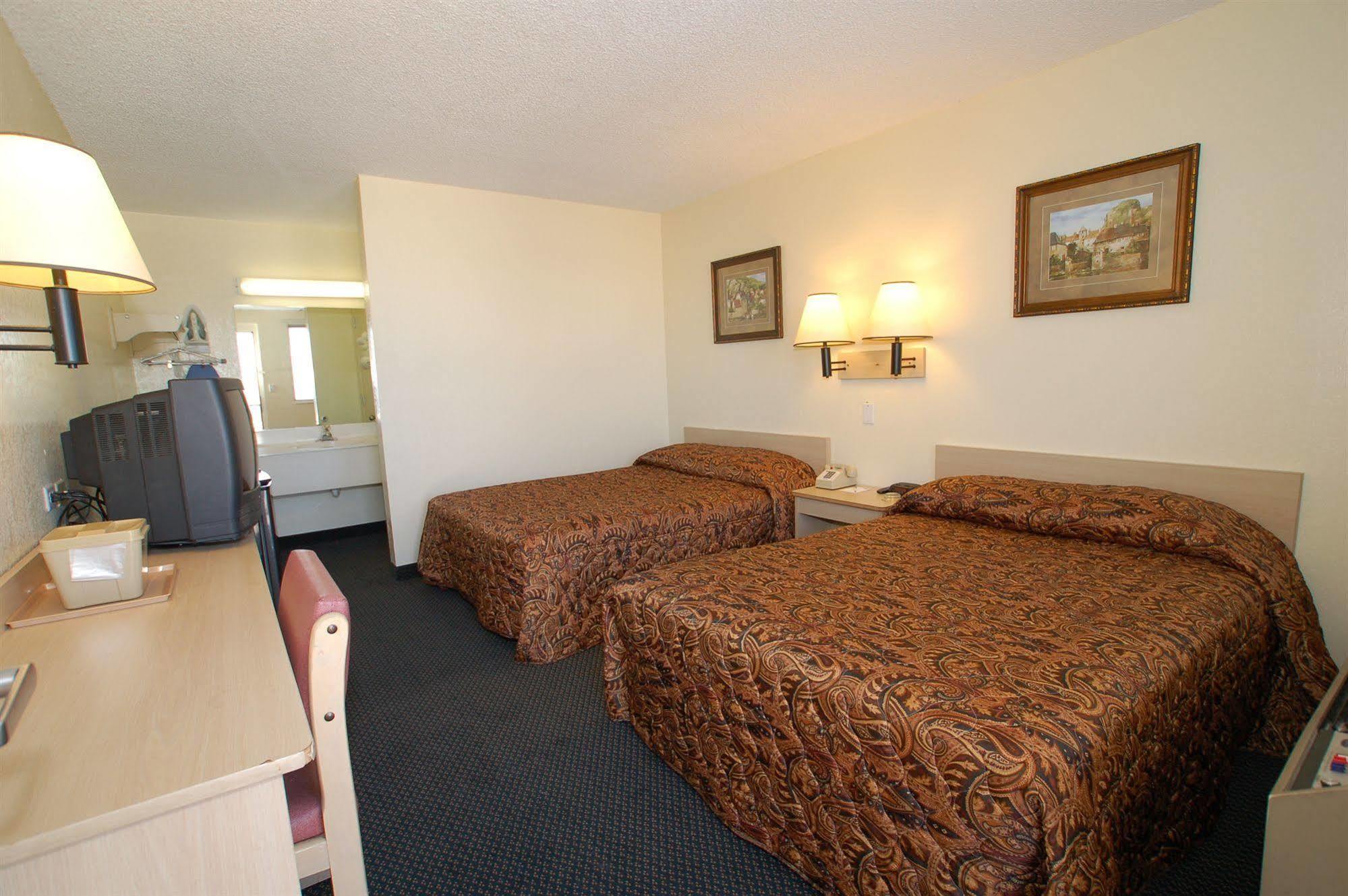 Rodeway Inn Pueblo Zewnętrze zdjęcie